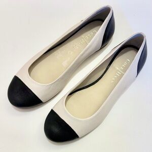 Cole Haan Black & White Flats